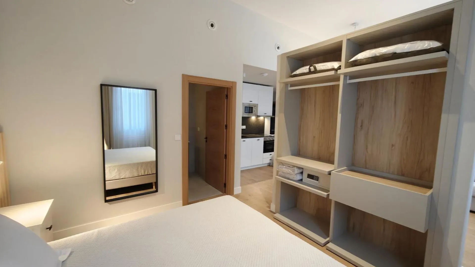 Lägenhet Gernika Suites By Aldori - New Opening !!